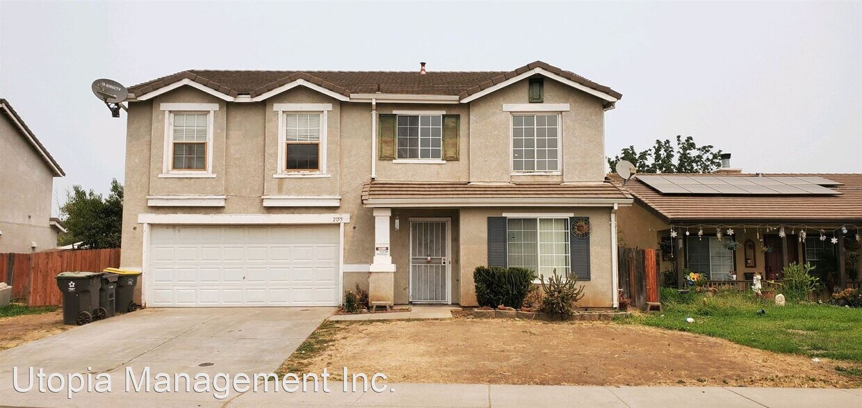 Foto principal - 4 br, 2.5 bath House - 2155 Watercourse St