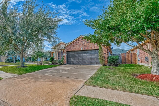 Foto del edificio - 4727 Wind Trace Dr
