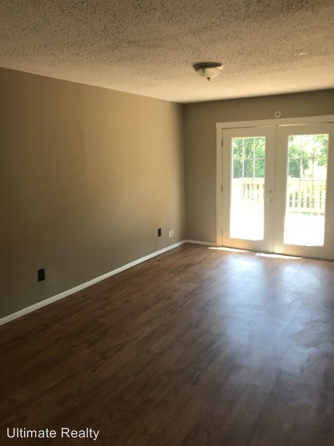 Building Photo - 3 br, 1.5 bath House - 6753 Foxbend Court