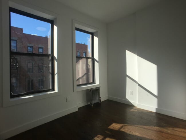 Foto del edificio - 523 W 156th St