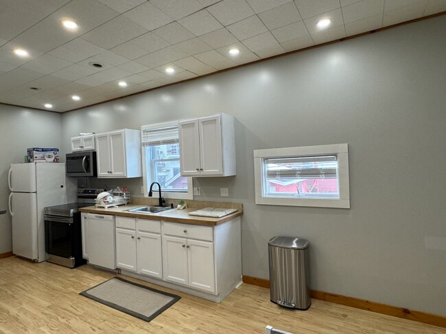 Foto del edificio - 152 Broadway