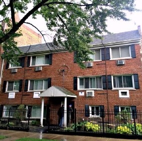 Foto principal - 7006 S Cregier Ave