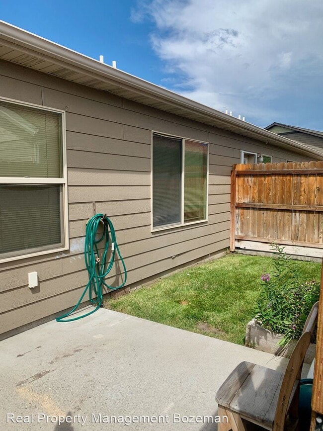 Building Photo - 2 br, 2 bath House - 170 Talon Way, Unit C