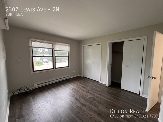 Building Photo - 2307 Lewis Ave