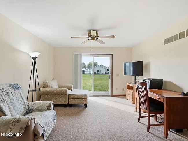 Building Photo - 711 Hart Ave