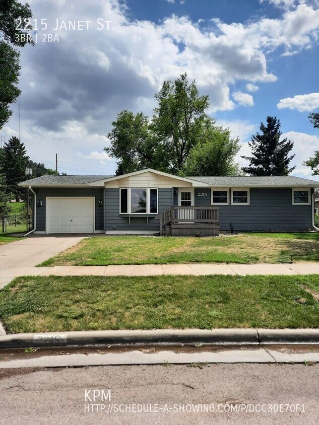 3 BED 2 BATH OFFICE SPACE SINGLE GAR... House Rental in Rapid