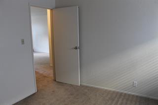 Building Photo - 3748 Underwood Dr