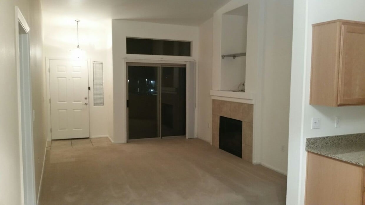 8985 S Durango Dr Unit 2049, Las Vegas, NV 89113 Condo for Rent in