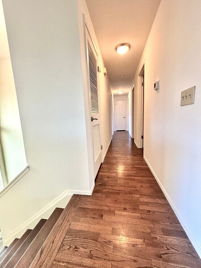 Foto del edificio - Gorgeous 4-Bd House | Huge Deck, Huge Fenced Yard, & Bonus Room!