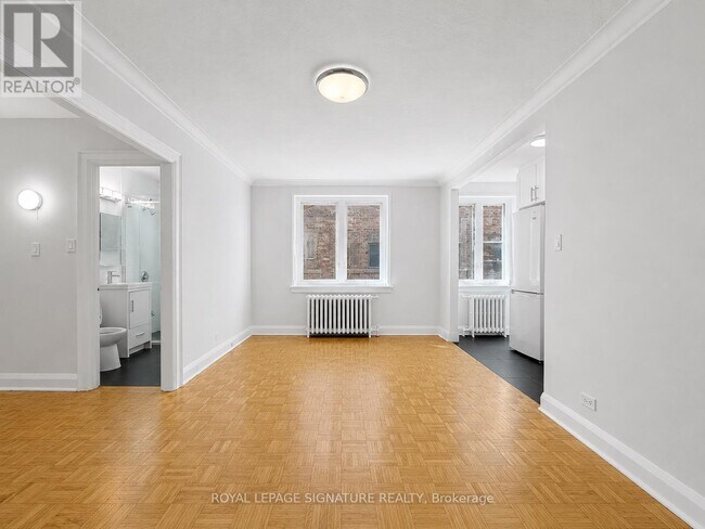 Photo du bâtiment - 396 Avenue Rd