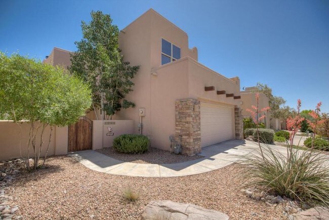Building Photo - Beautiful Desert Ridge 3 Bedroom Available!!!