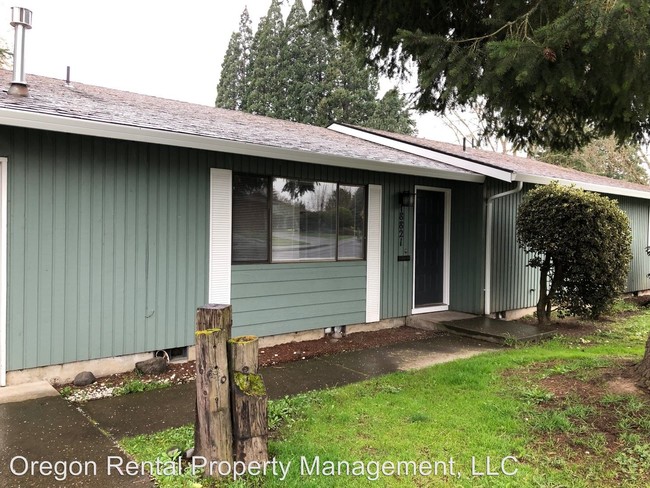 Building Photo - 2 br, 1 bath House - 18821 SW BUTTERNUT ST