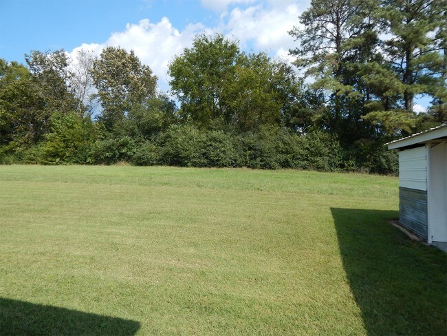Building Photo - 14064 Deb Dr