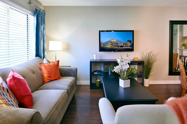 Building Photo - Southwind Village