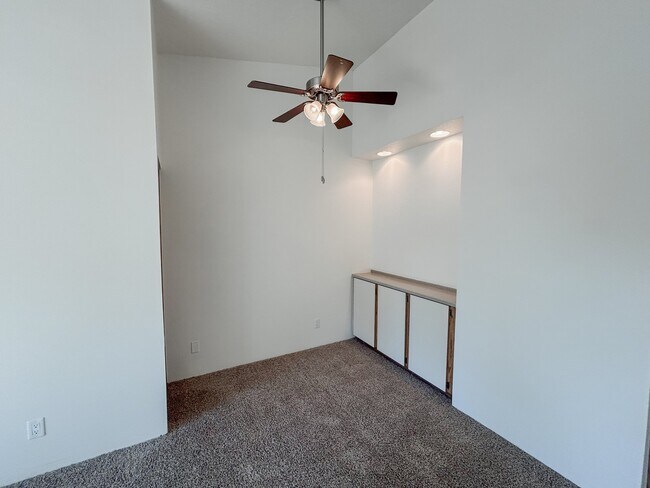 Foto del edificio - 5005 SW Murray Blvd