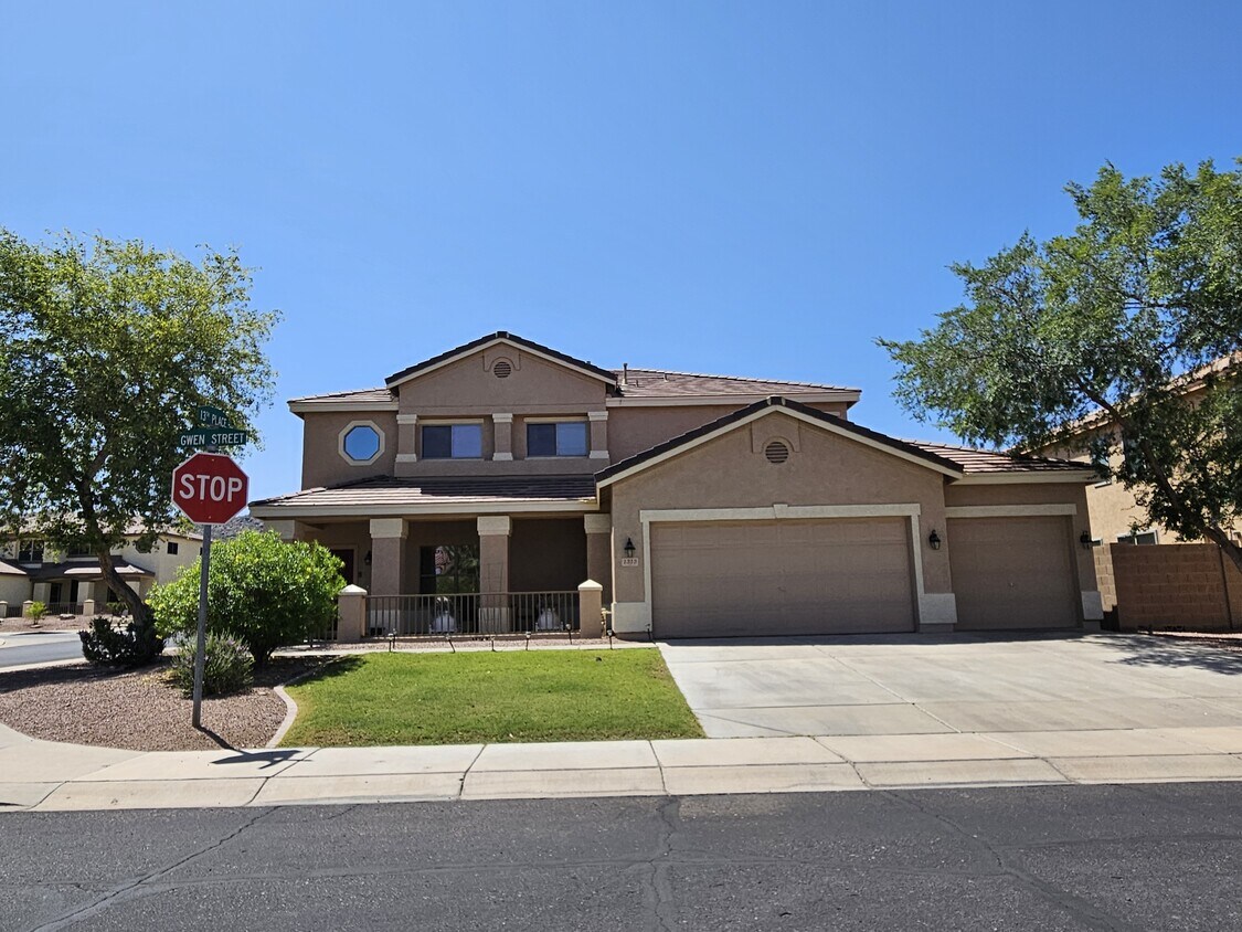 Foto principal - 1313 E Gwen St