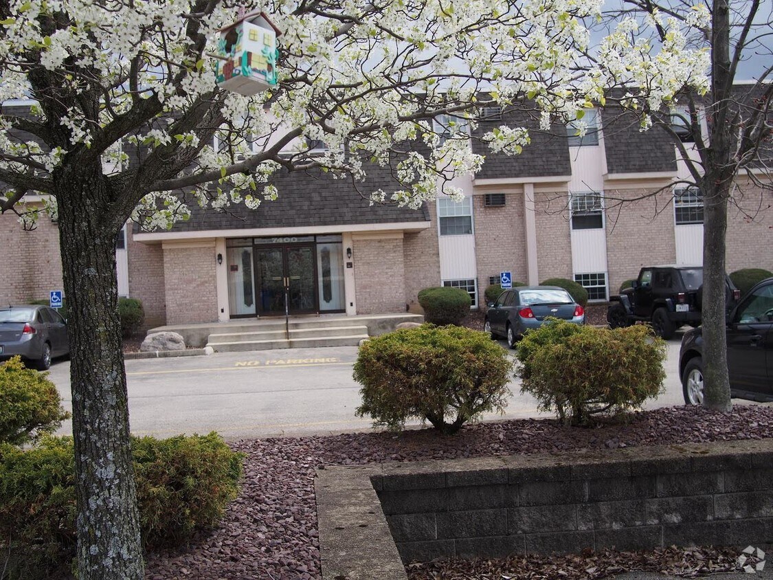 Hitchcock Apartaments - Hitchcock Apartments