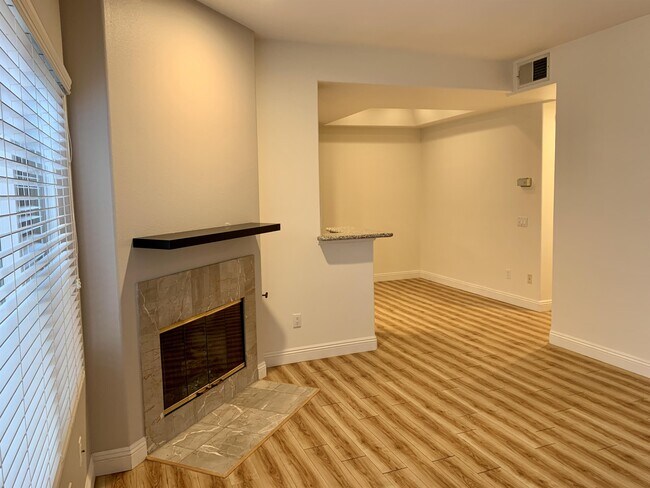 Foto del edificio - 3644 Third Ave