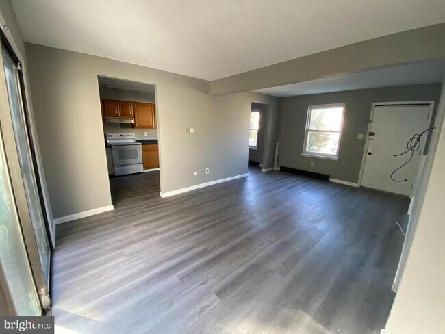 Foto del edificio - 14 Berkshire Rd