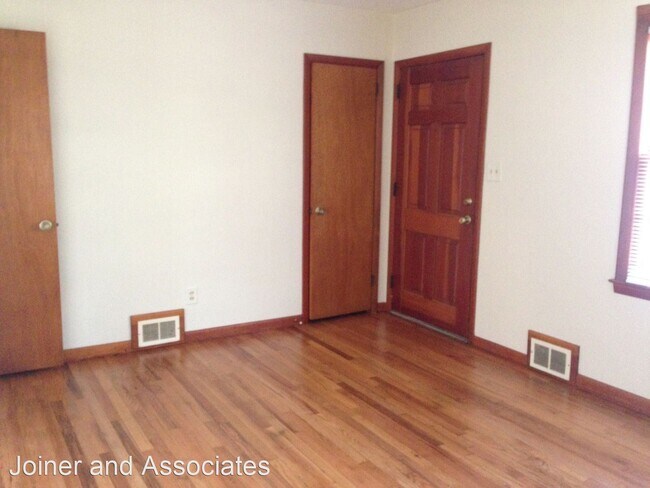 Building Photo - 2 br, 1 bath House - 10 Kesler St