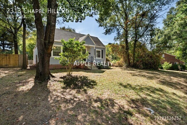 Foto del edificio - 2313 Chapel Hill Rd