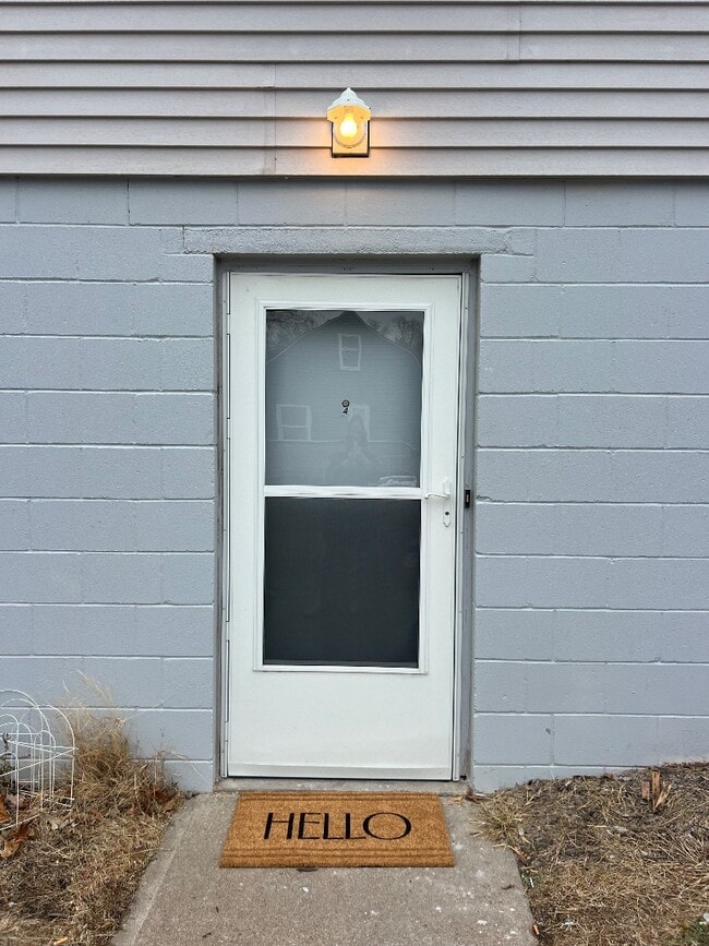 Foto del edificio - 1902 S 46th St