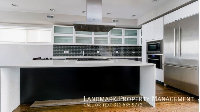 Photo - 1515 N Mohawk St Apartment