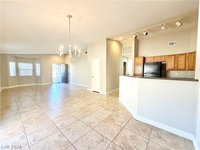 Foto del edificio - 2717 Sonador St