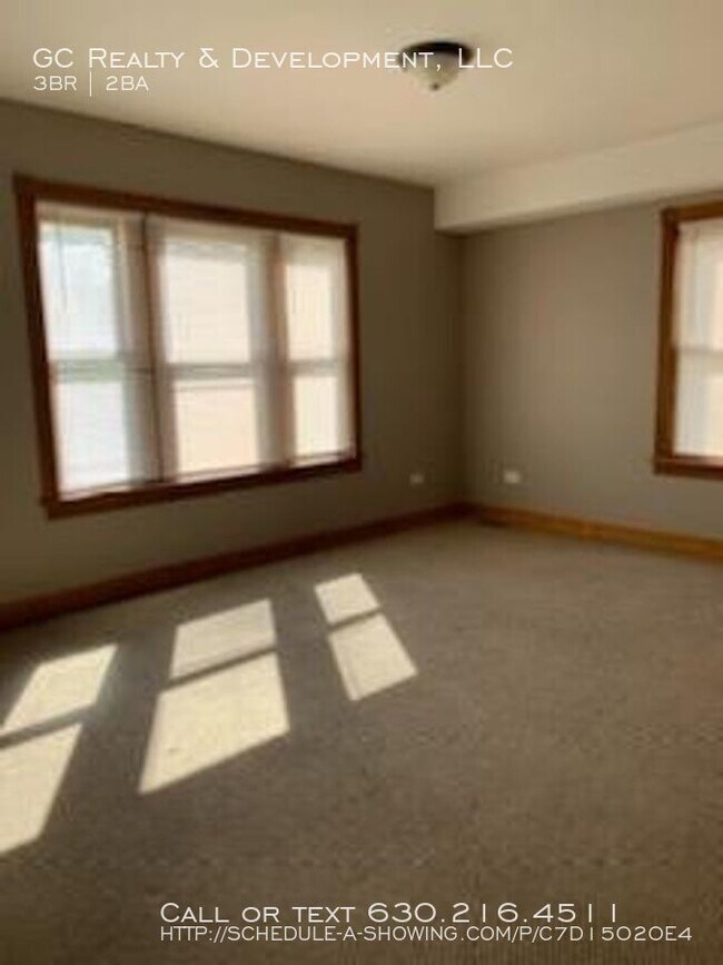 Foto del edificio - 1306 E 170th St