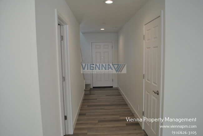 Building Photo - 4818 Morgera Ln