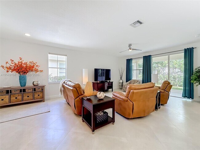 Building Photo - 1556 Winterberry Ln