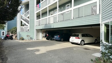 Building Photo - 2018 Ninth St