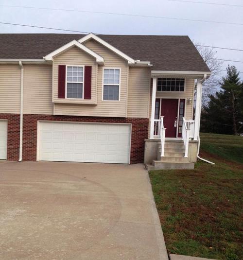 4024 Bay Point Dr, Saint Joseph, MO 64506 Townhome Rentals in Saint Joseph MO