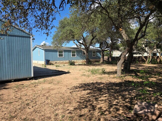 Building Photo - 1304 Eagles Way