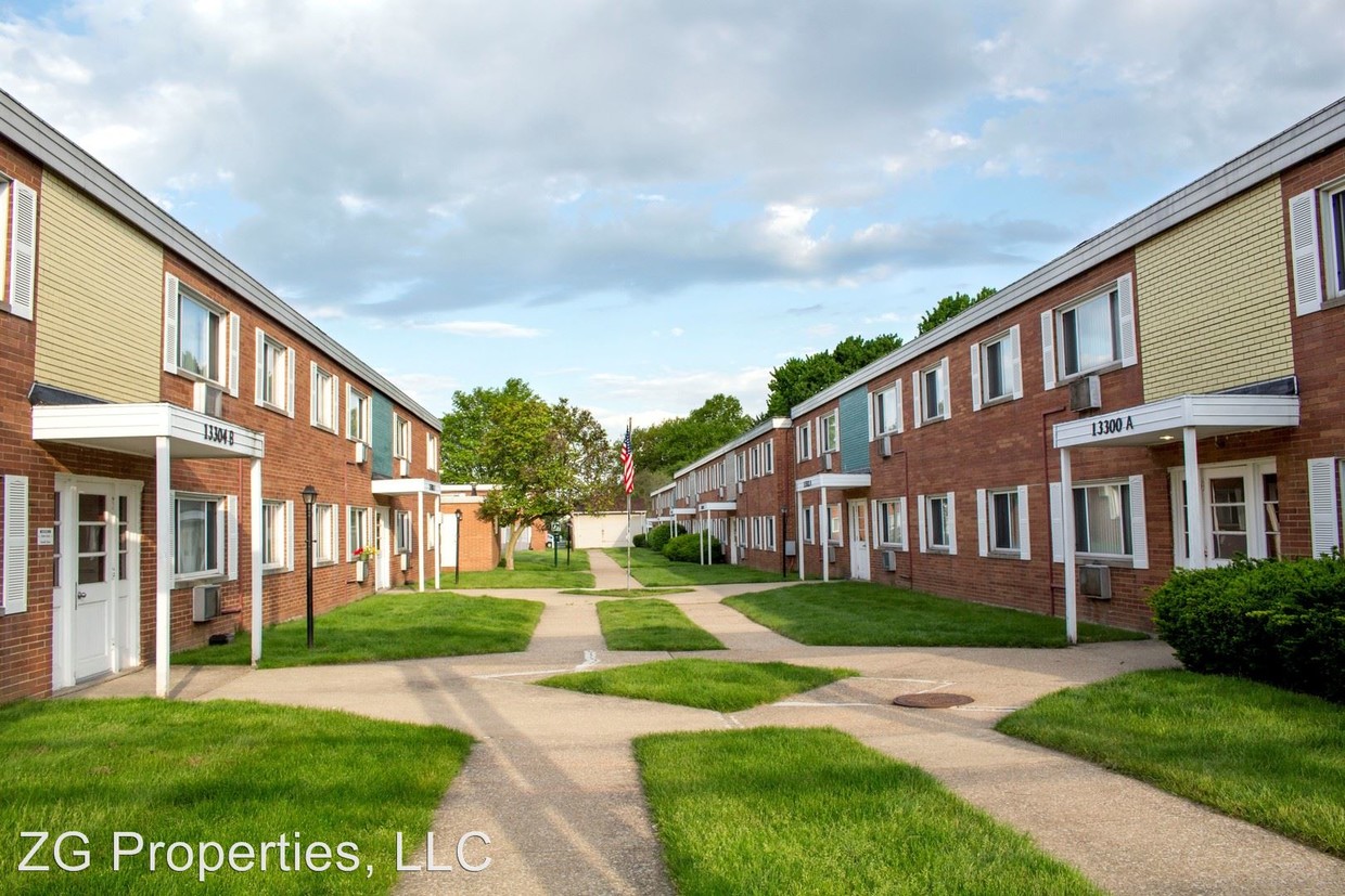 Foto principal - 13330 Holland Rd