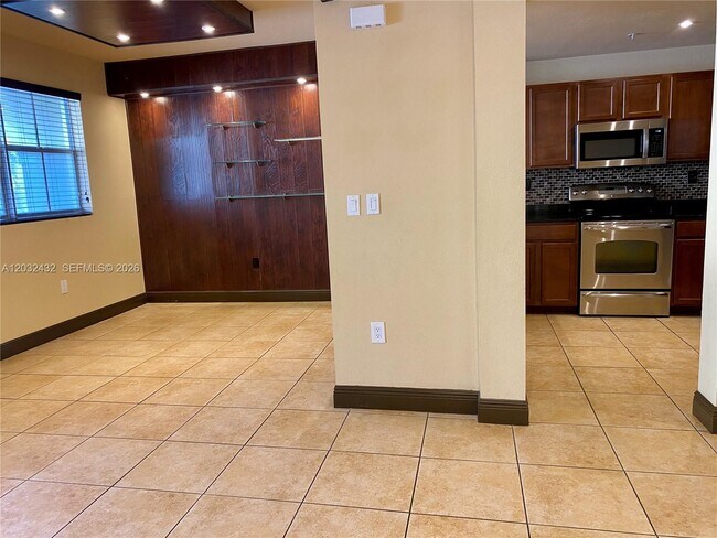 Foto del edificio - 8800 NW 107 Ct