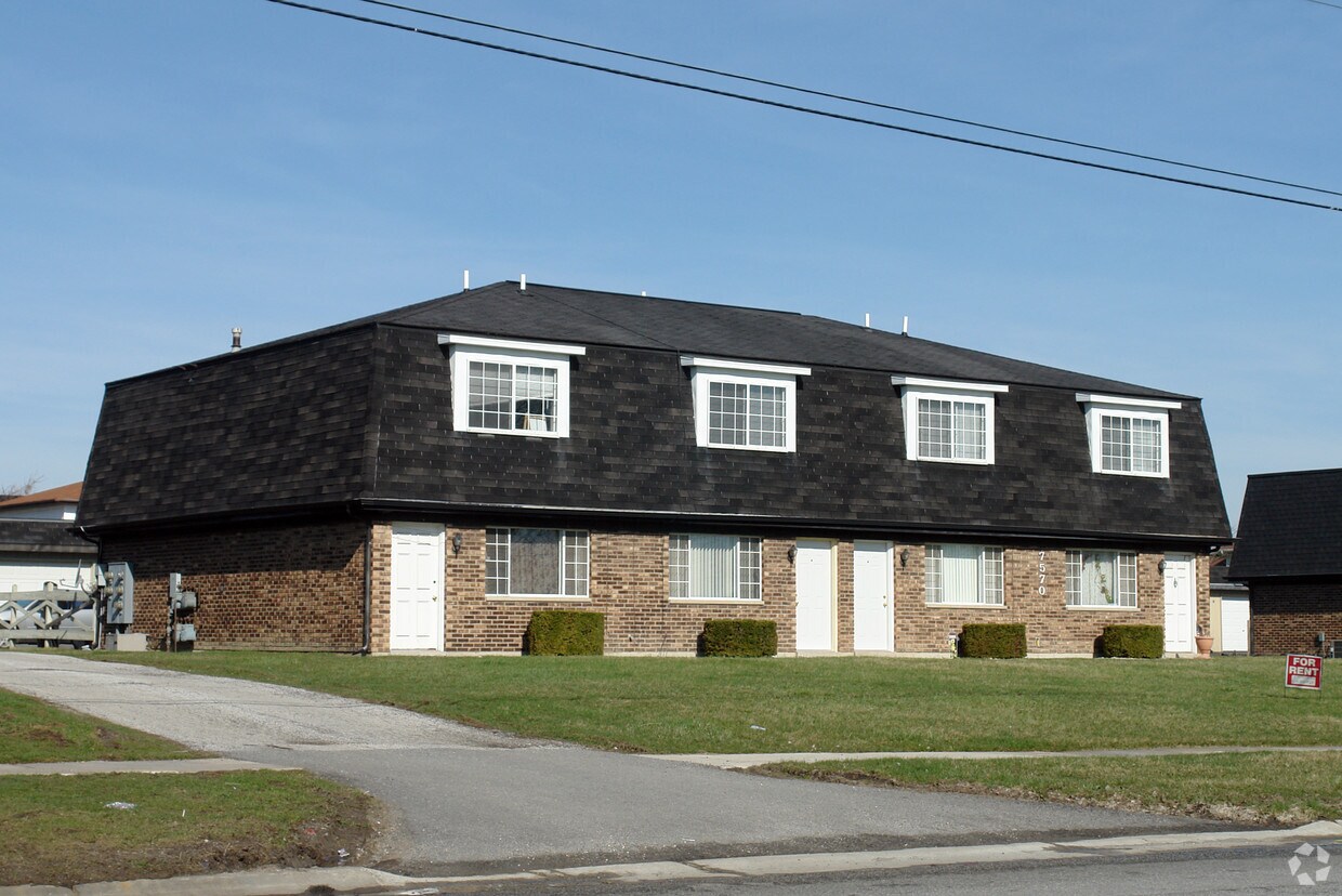 Primary Photo - 7570 Whitcomb St