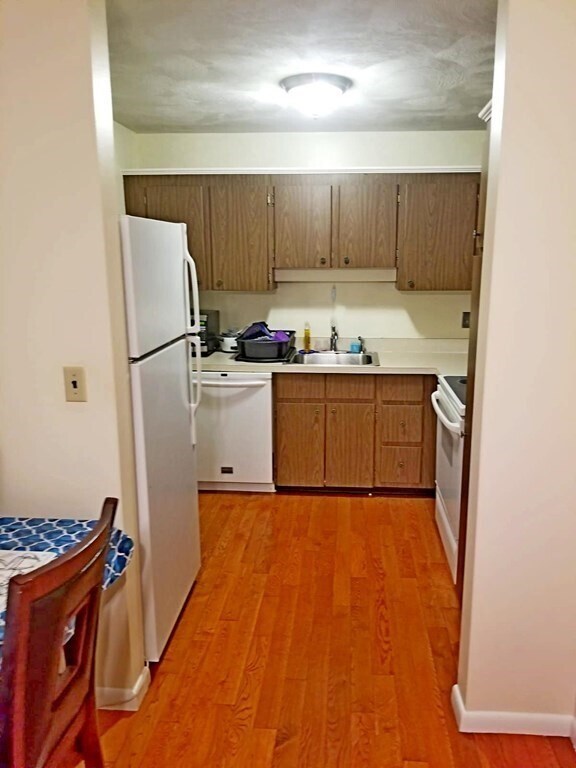 145 Milk St Unit 20, Westborough, MA 01581 Condo for Rent in