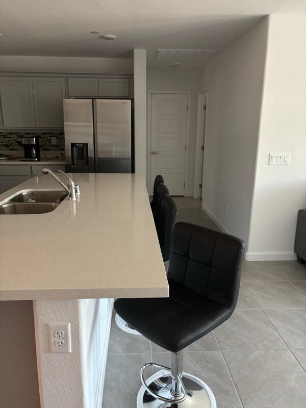 Foto del edificio - 4222 Lemay St