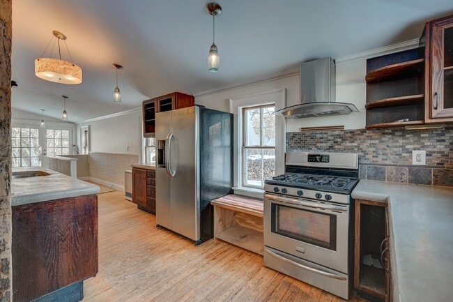 Foto del edificio - 1283 E Madison Rd