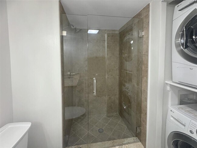 Building Photo - 21839 Arriba Real