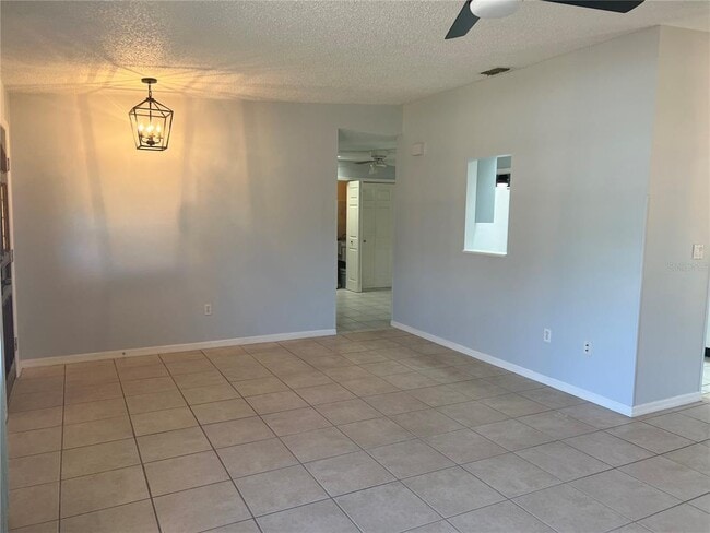 Building Photo - 4208 Gingold St
