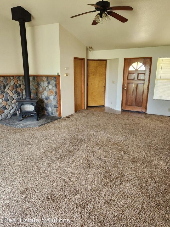Building Photo - 2 br, 2 bath House - 19159 Yar Place