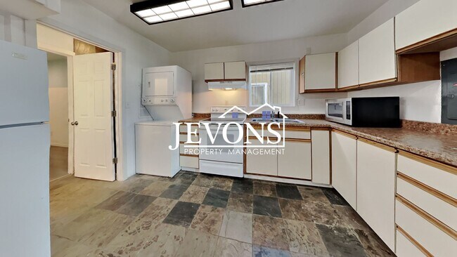 Foto del edificio - 6617 S Monroe St
