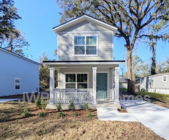 Building Photo - 7954 Harding Ave