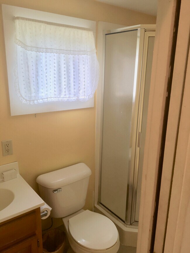 6 W Shore Rd, Nelson, NH 03457 House Rental in Nelson, NH