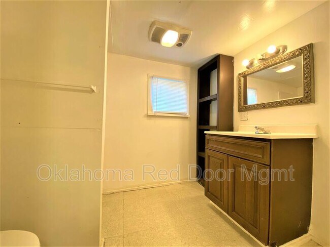 Foto del edificio - 316 SW 27th St
