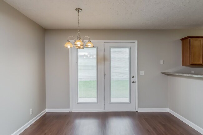 Foto del edificio - 2115 Cason Trail