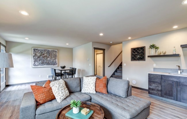 Photo - 14920 Manor Way Townhome