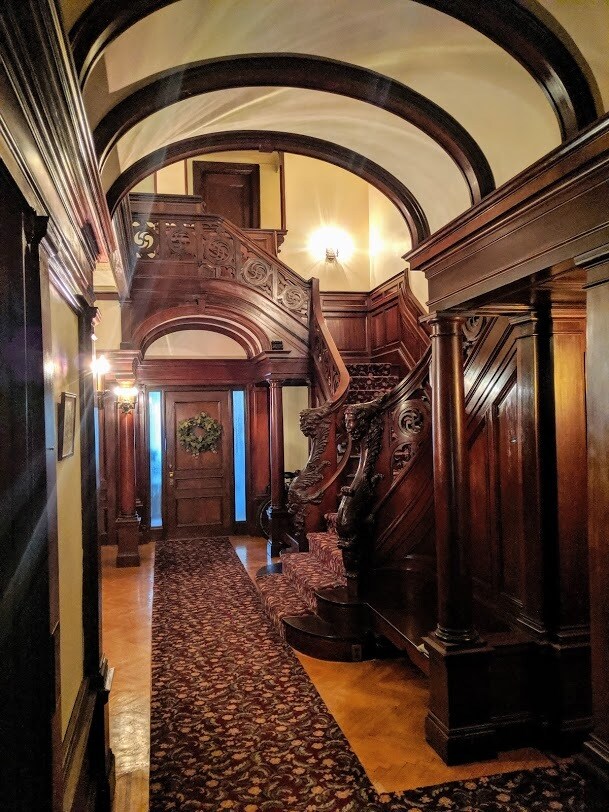 Building Photo - 947 East Ave